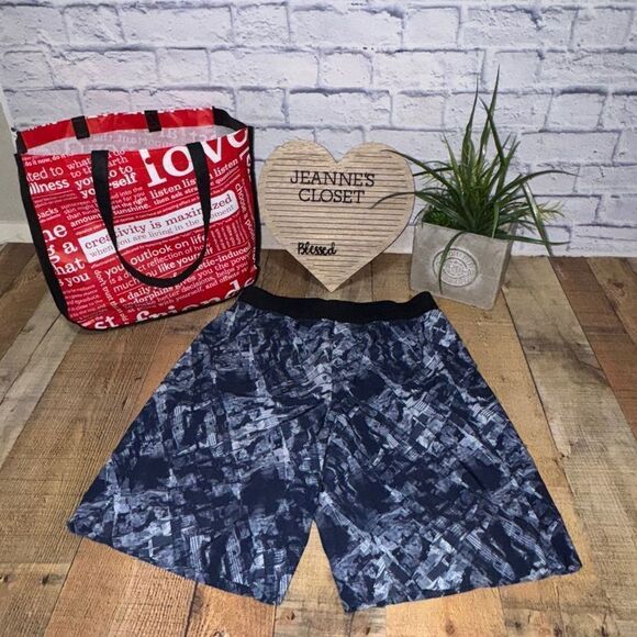 Lululemon Core Shorts Mens Size L Unlined 11” Stretch City Sights Caspian - Picture 1 of 11